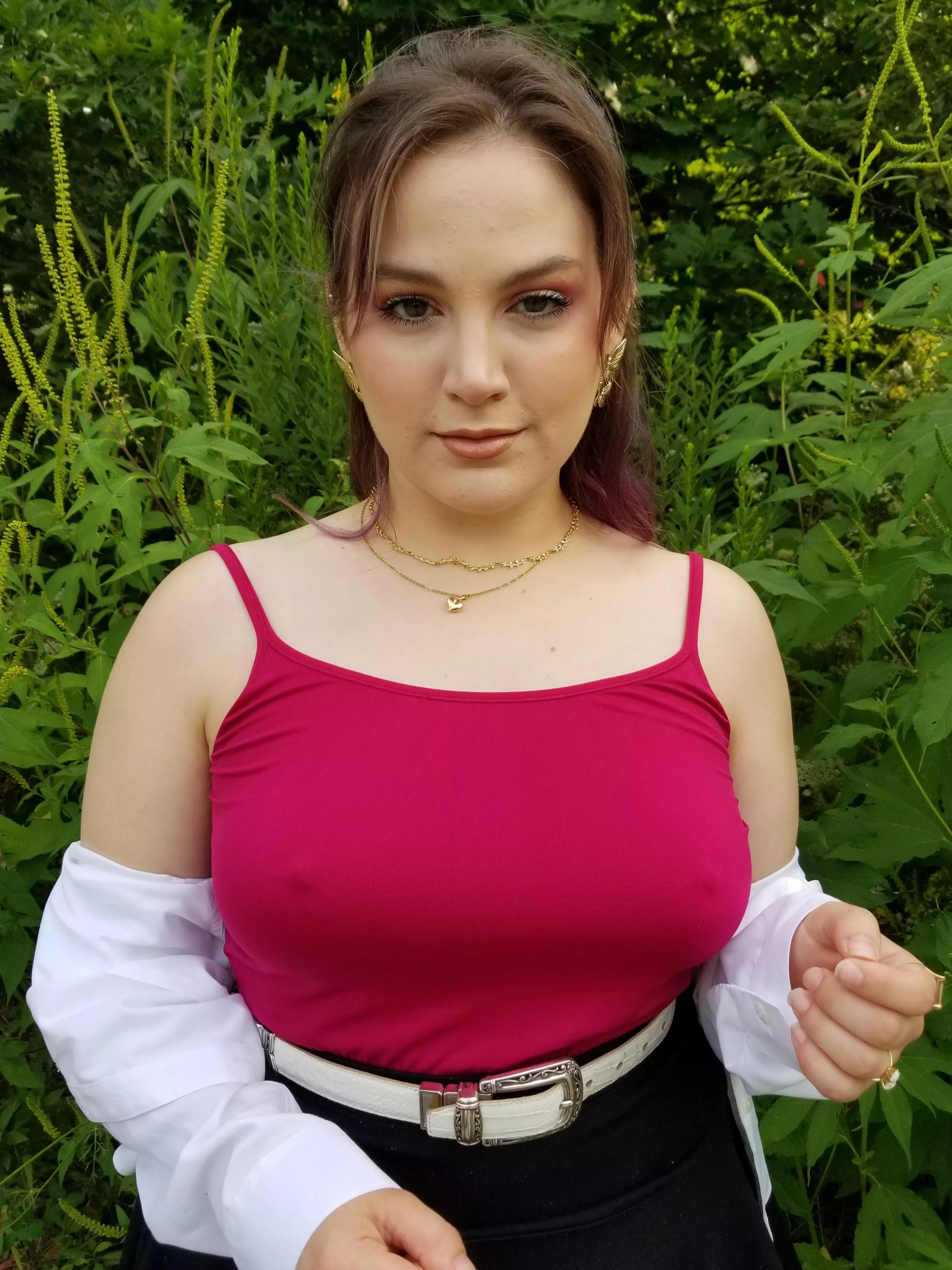 [OC] my delicious [F]26 wife ALWAYS looks better braless! Hope you enjoy posted by darlingnikki96_owner