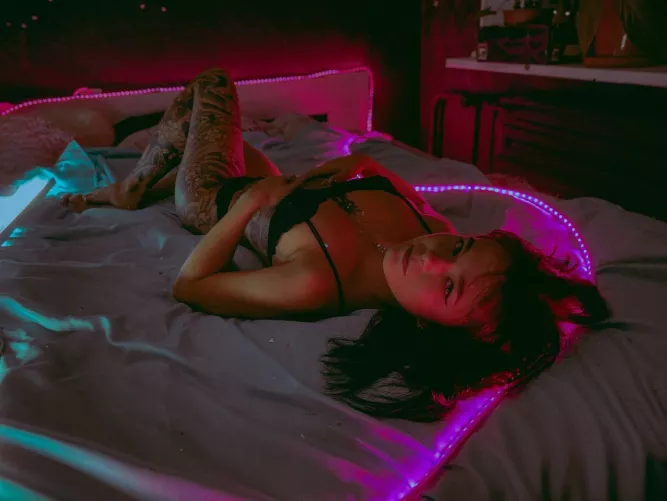 [OC] Stay on knees when you talking with me by LilithQueenOfPain