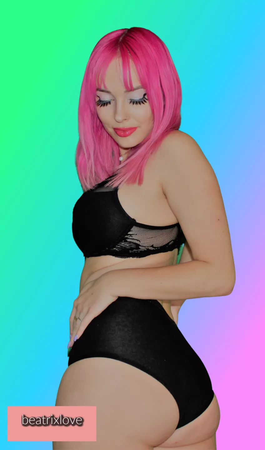 [oc][domme] submit to me. posted by BeatrixSmith