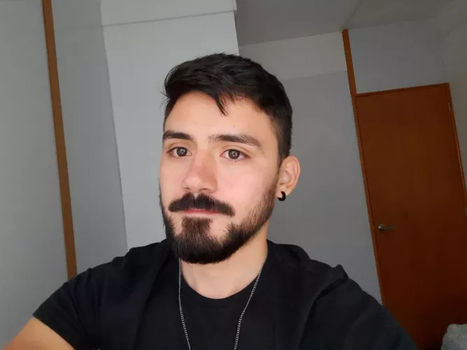 Officially 27, lifes good by KingLeonsky