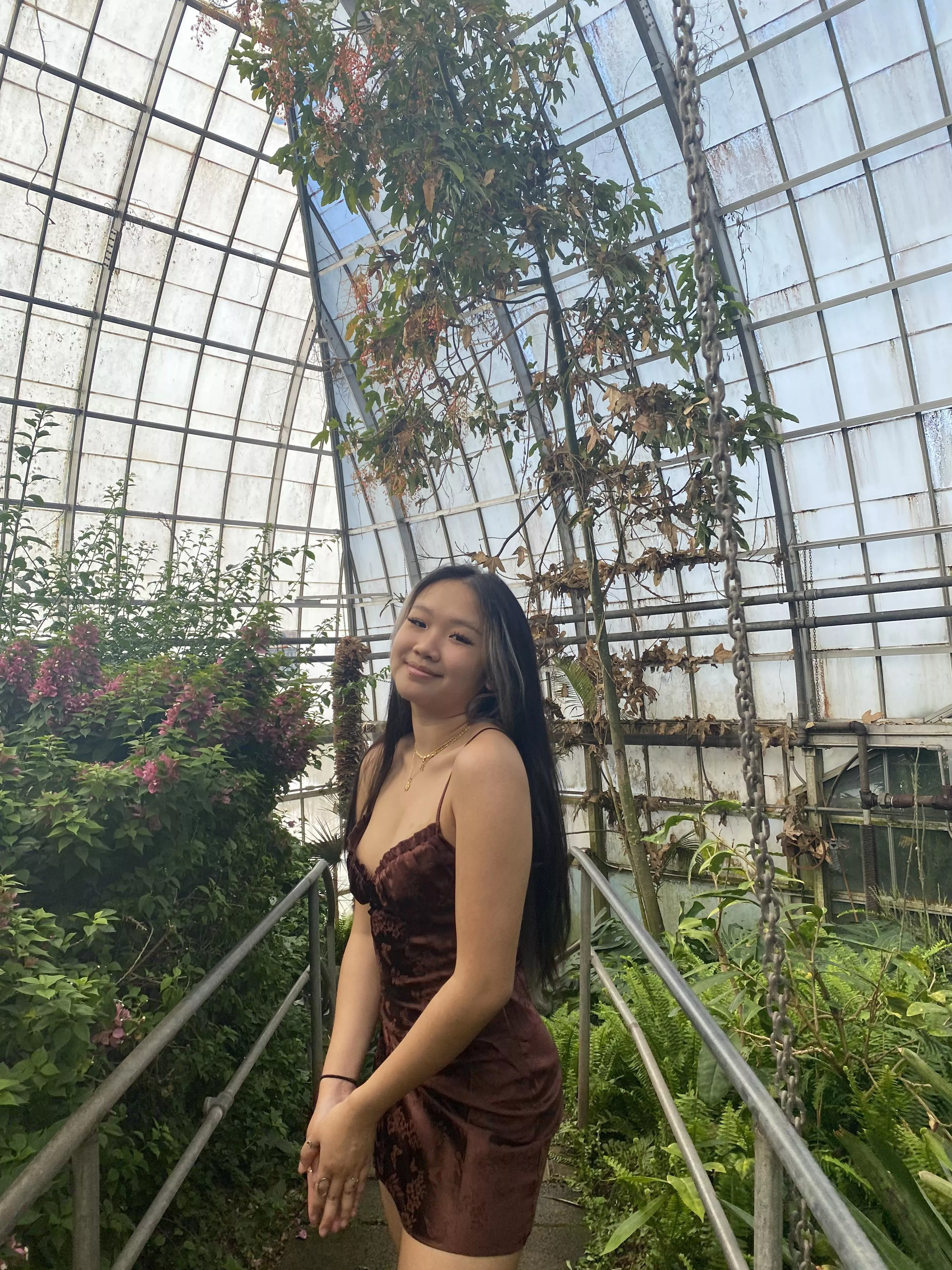 Oh hey posted by Linhly_Twitch