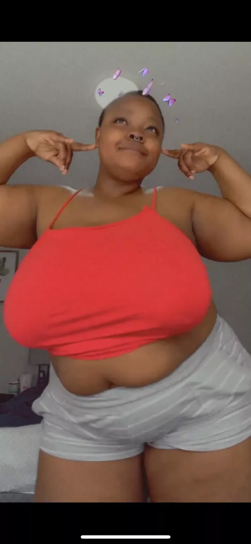 Oh hi ☺️ im new here but definitely not new to eating. 🤤 posted by kawaiiebonyy