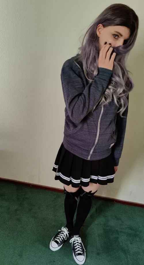 Oh hi there~ Owo by Warden_Lux