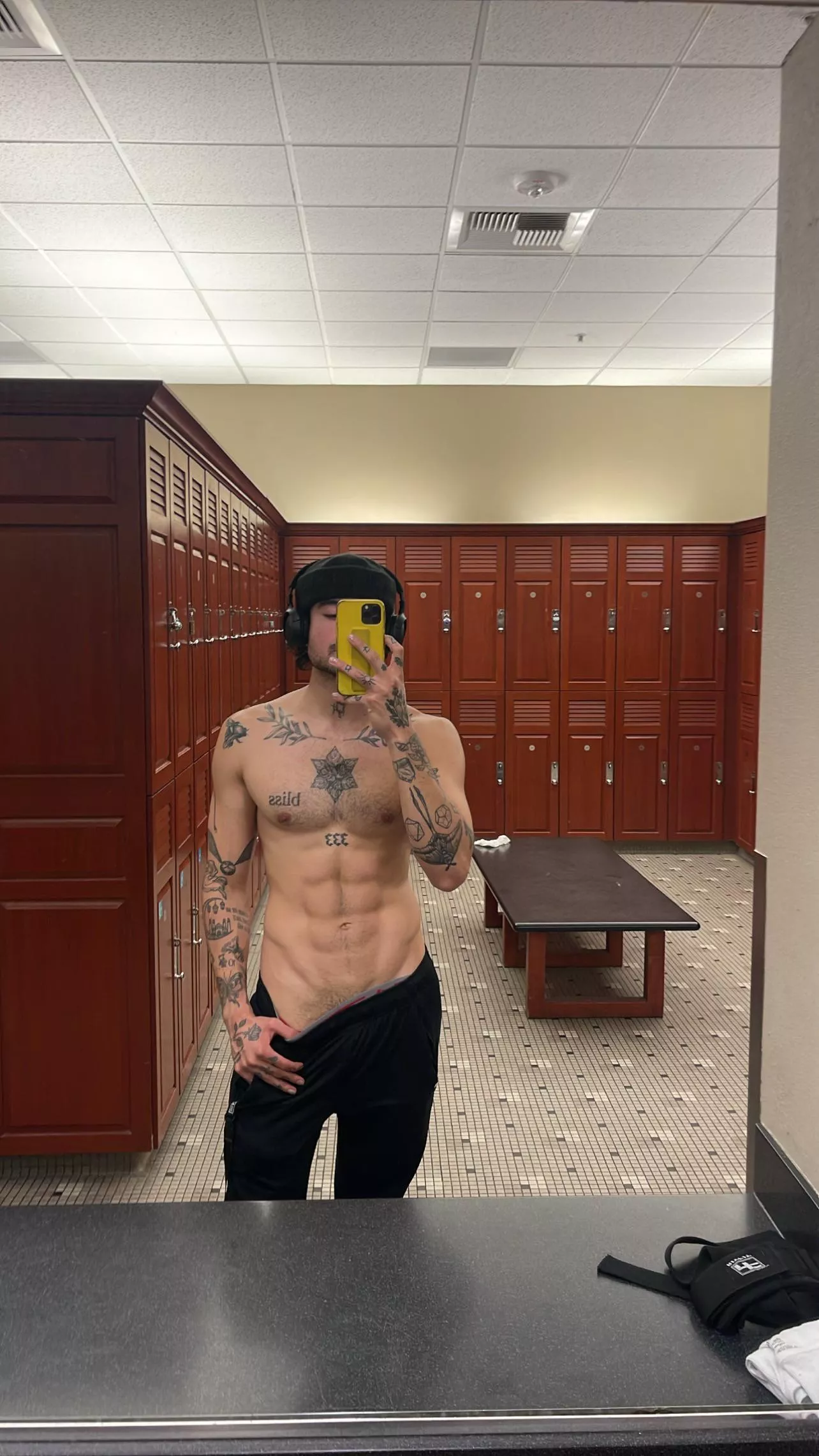 Oh hii posted by Silly-Condition-9414