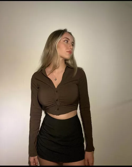 oh she knows by cartiiiiiiiiiii