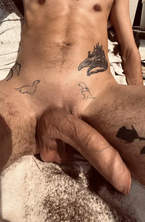 Oiled sunbath🥵 by sweetyboi777