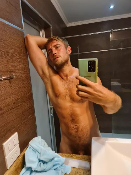 oily version of myself 😆 haha by BenUKfriendly