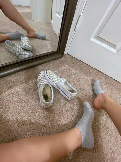 Ol Reliable Vans, they never fail! 🤭 by goldengirl_73