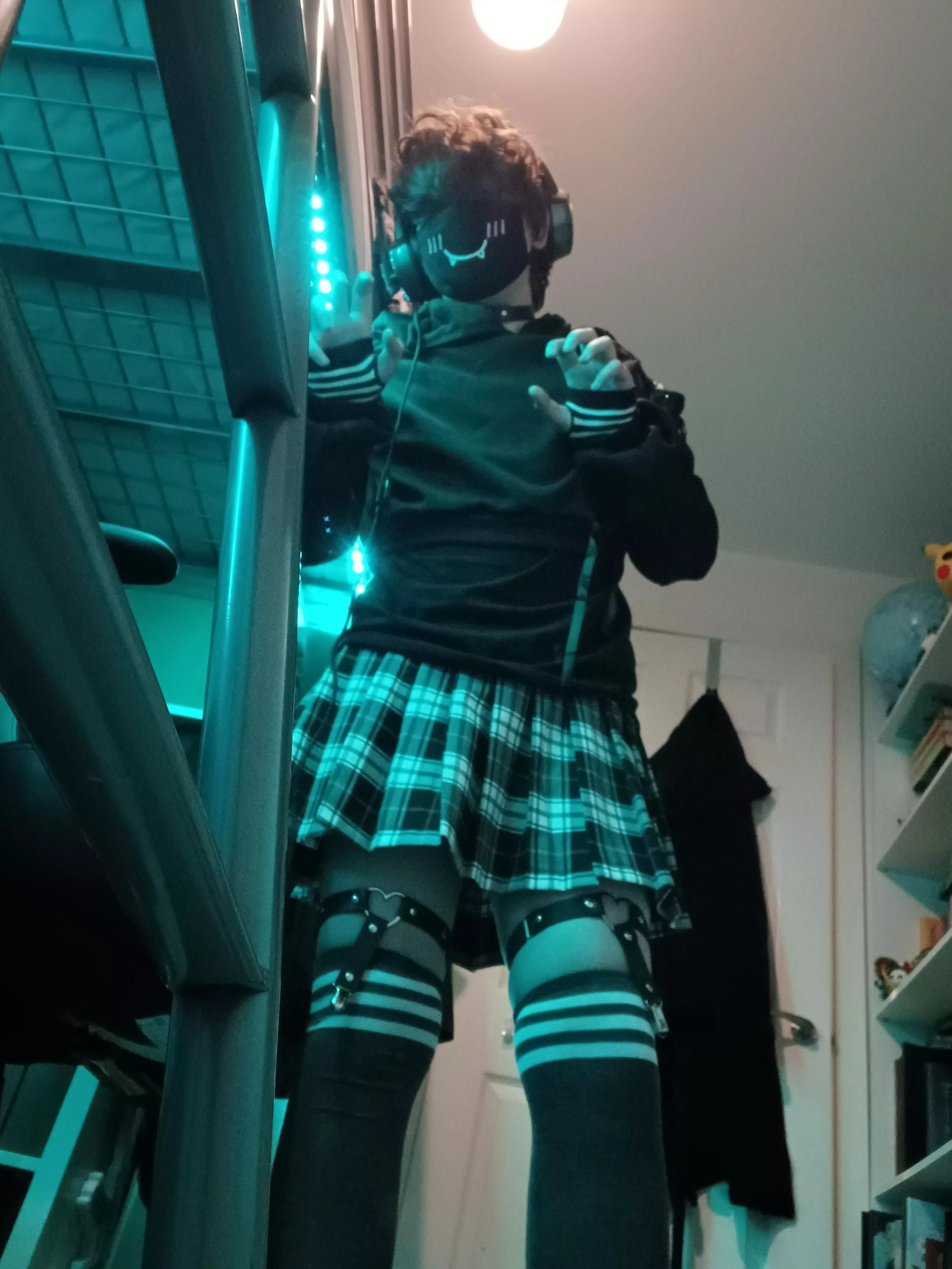 old pic but oh well :p posted by floof_femboi