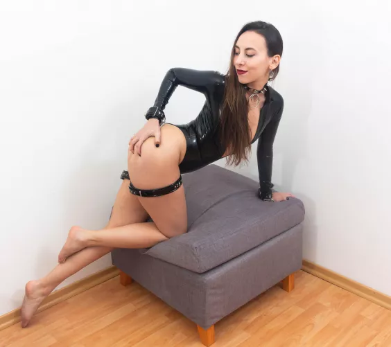 Oli Harley for The Black Rubber Project by Max-Black-Satiro