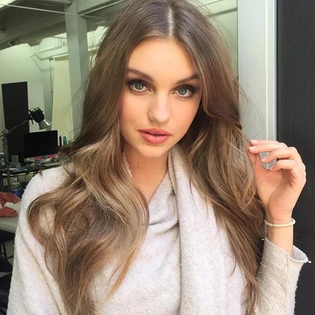 Olivia Brower posted by cashmere1977-2