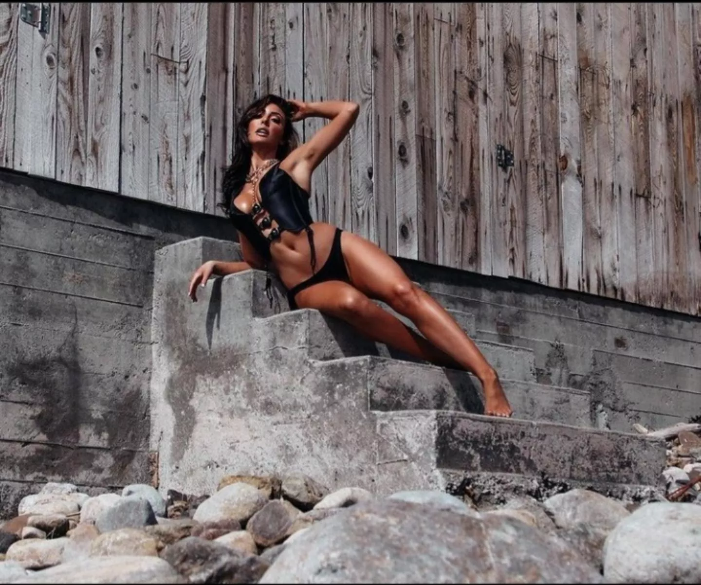 omg Cassie 🤤 posted by bigbangattack-89