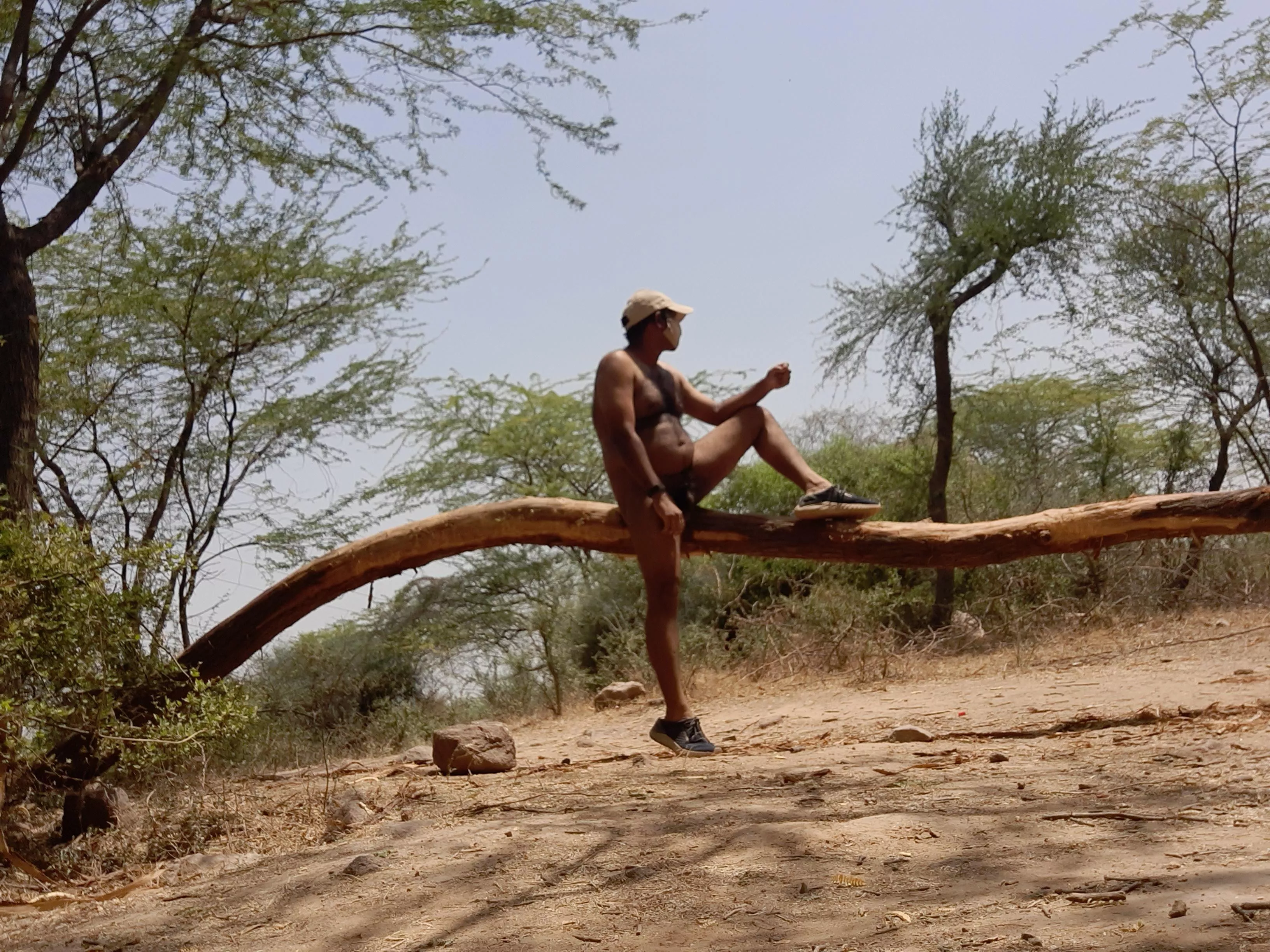 on a hot summer day posted by Animalslivenude