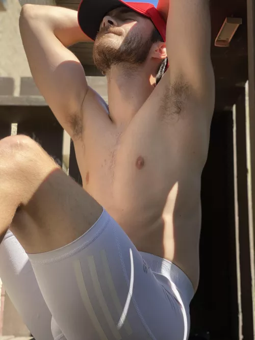 on a hot sunny day by blothesho