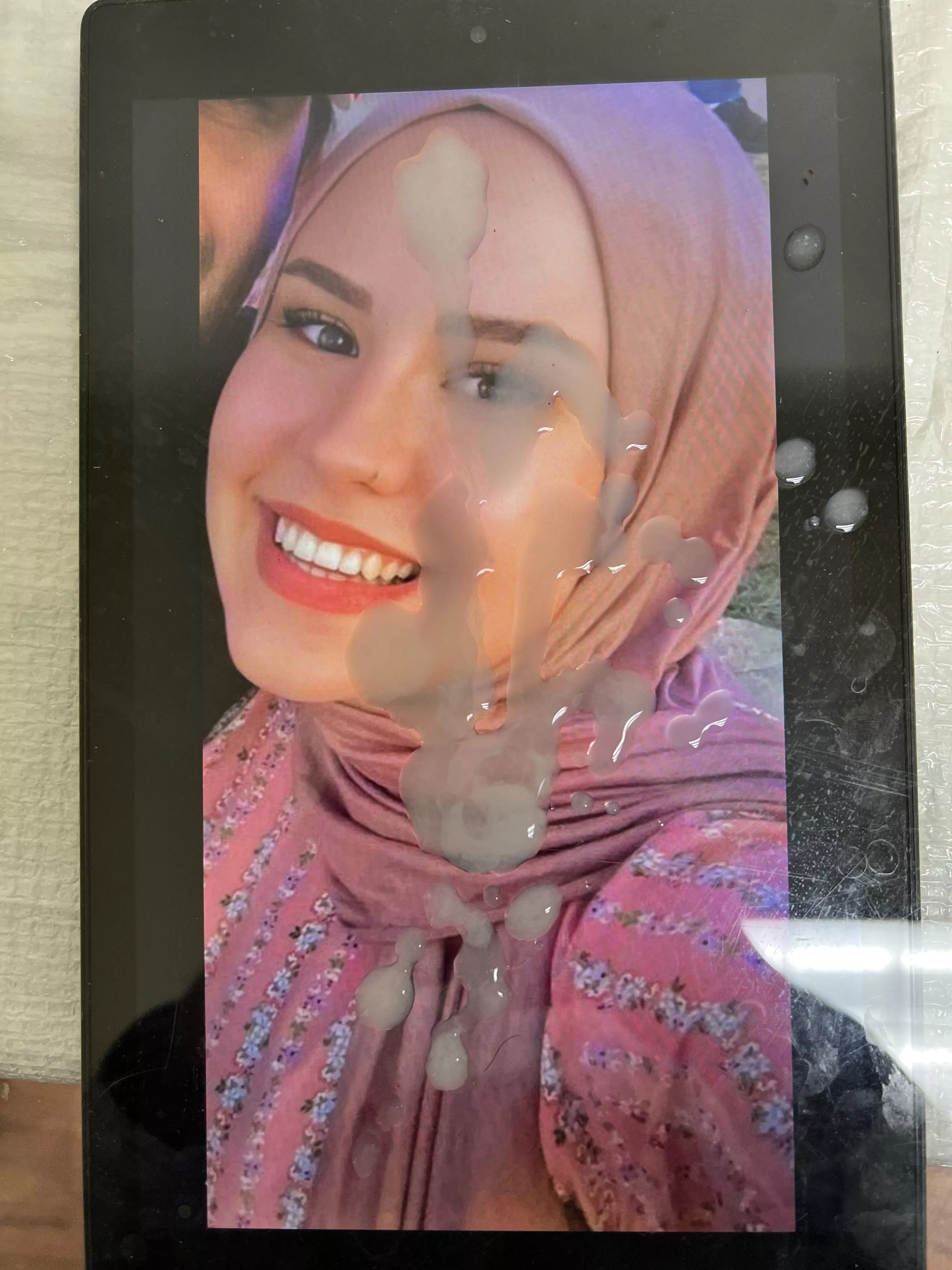 On her pink hijab! posted by merbs88