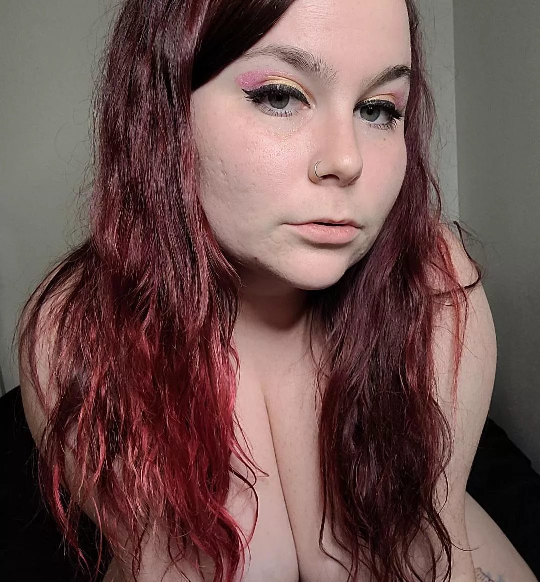 on my knees 😘 posted by ragdollrae