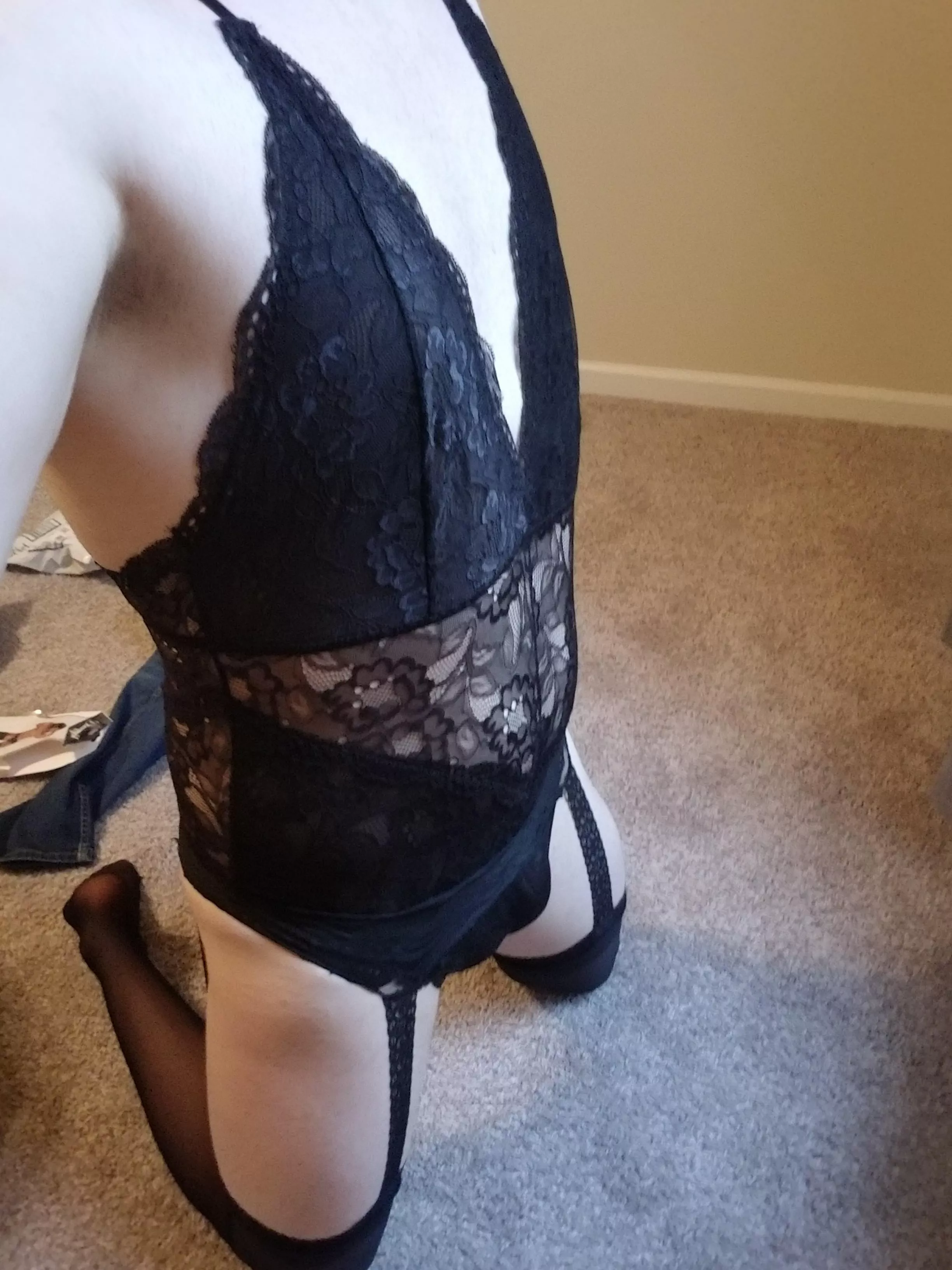 On My Knees ;) posted by naughtyscotty91