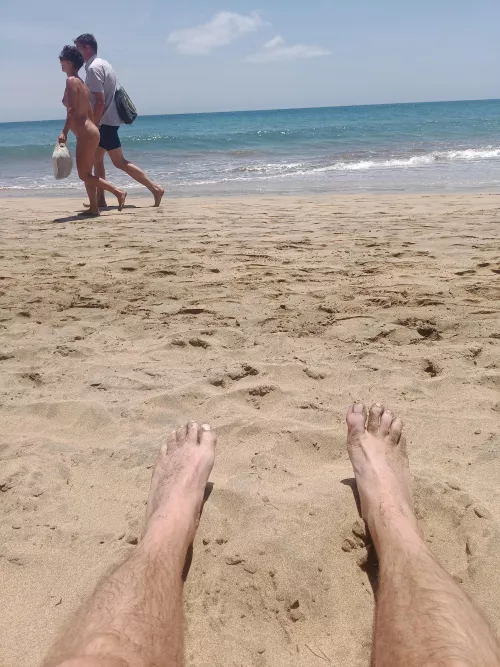 on the beach by pimmelpodex