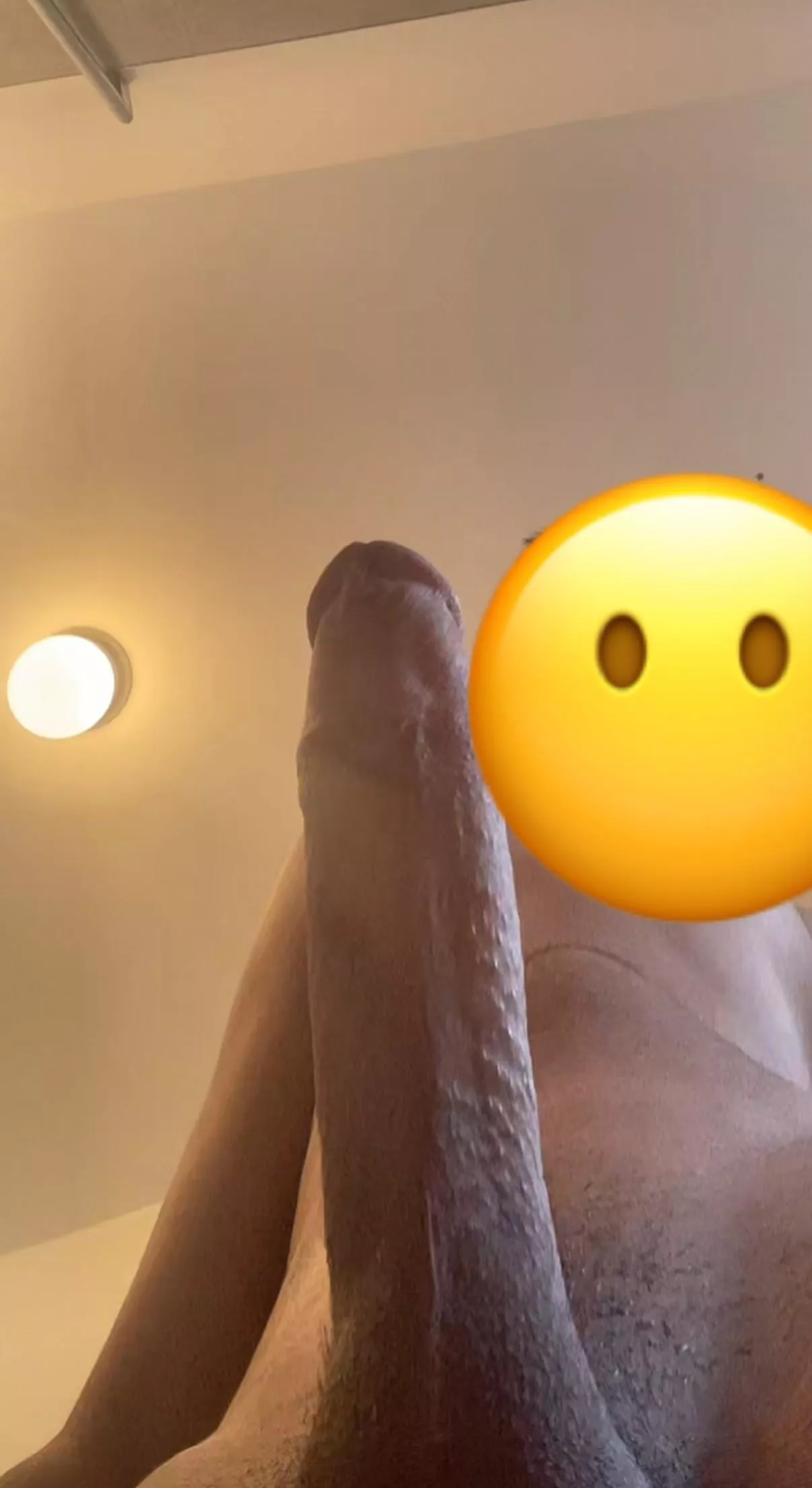 on ur knees😈 NOW! posted by xiaxip