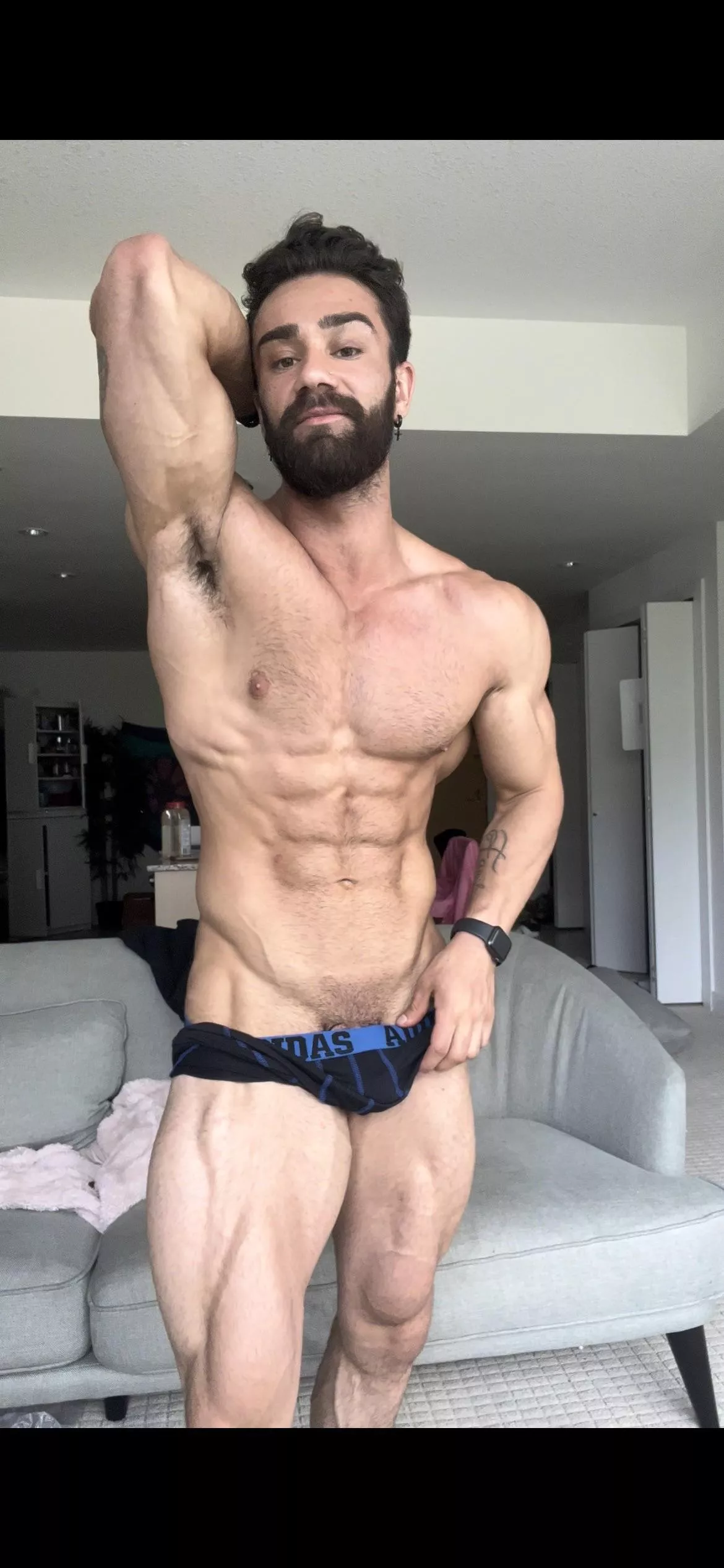 On your knees pretty please 😈 posted by Skylerfancy