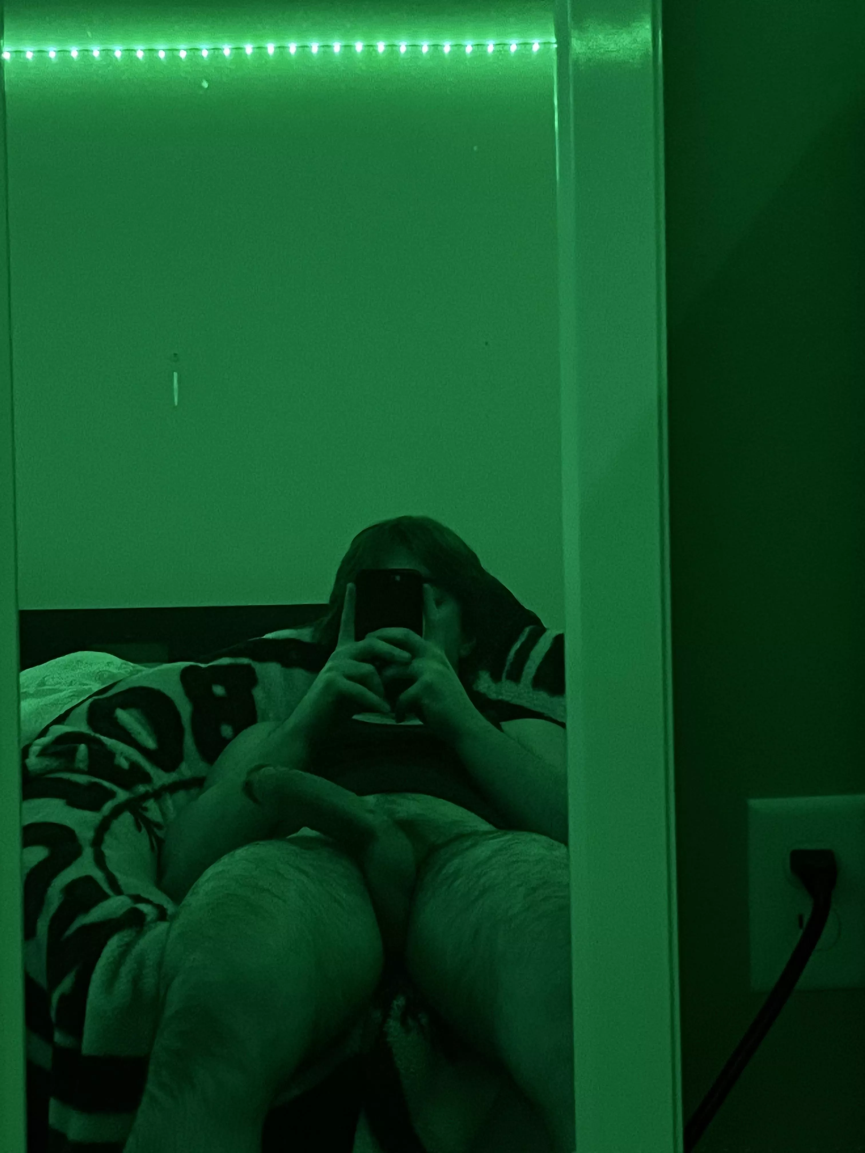 On your knees posted by Short_stud1