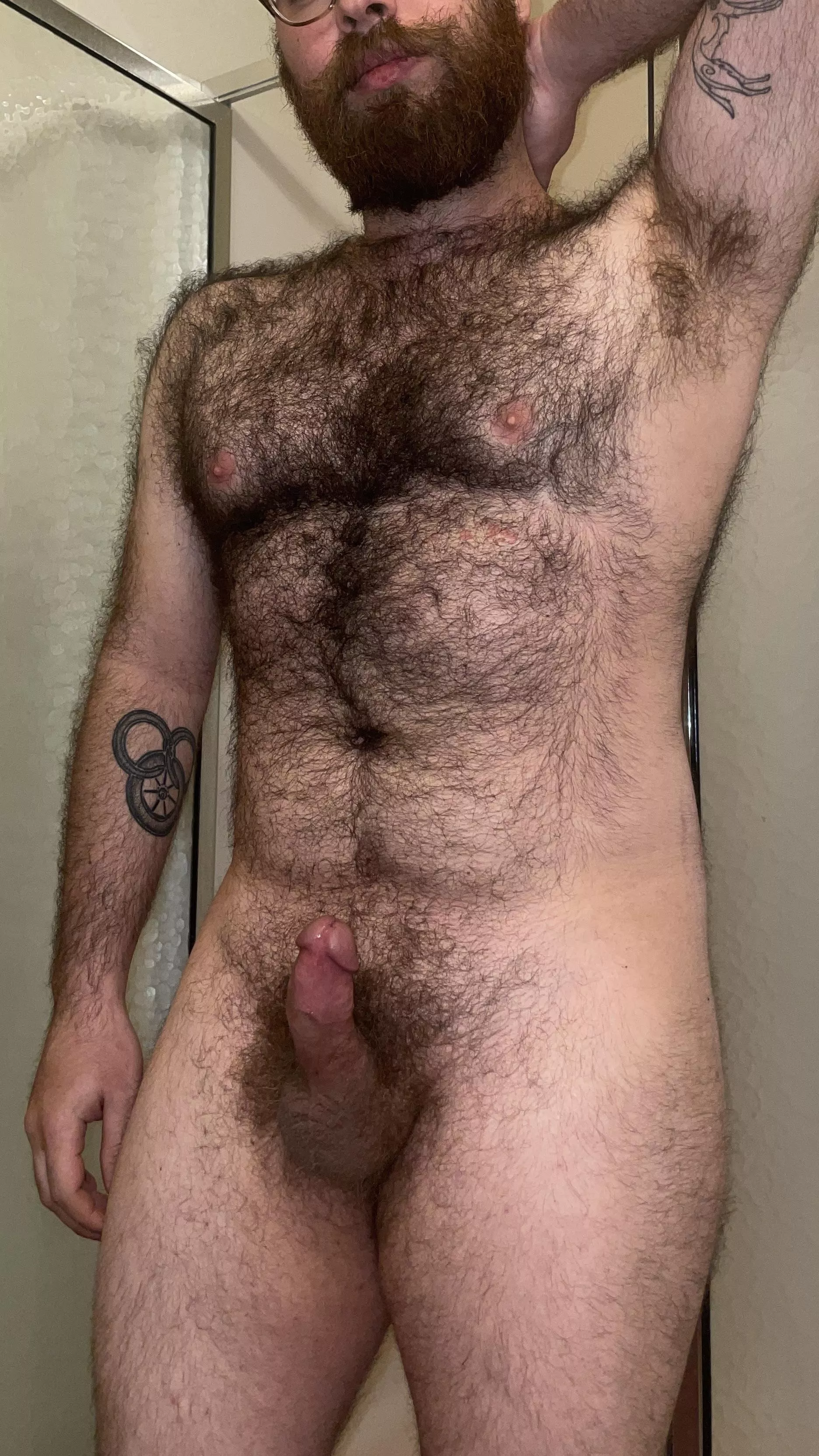 One arm up posted by HairyItalianSausage