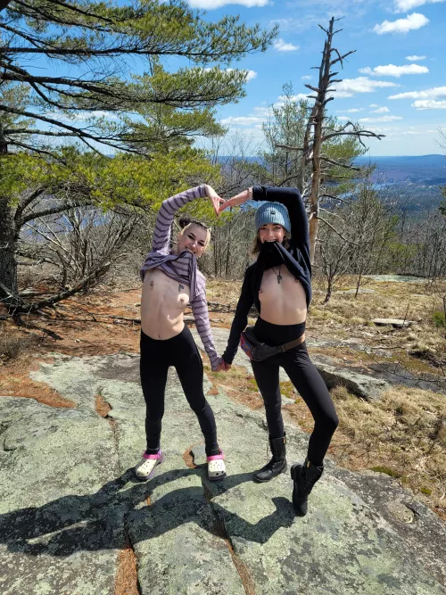 One big heart and four little tiddies [ff] by littlerosexo