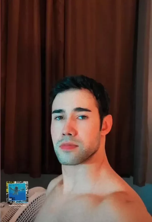 One hello, one Kiss 😏 by Aggravating_Love_202