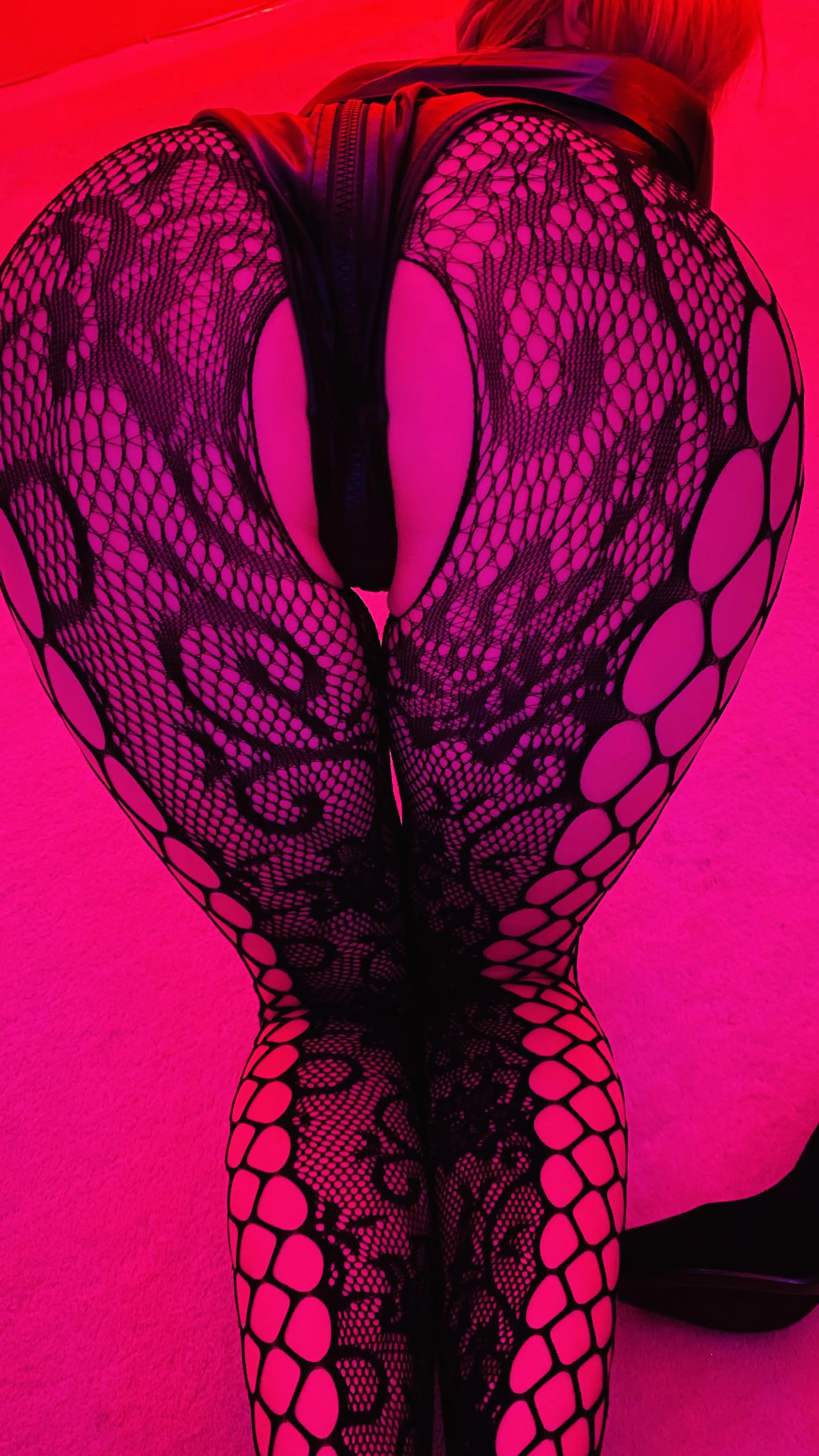 One o[F] the nice views… posted by Freya_hot_