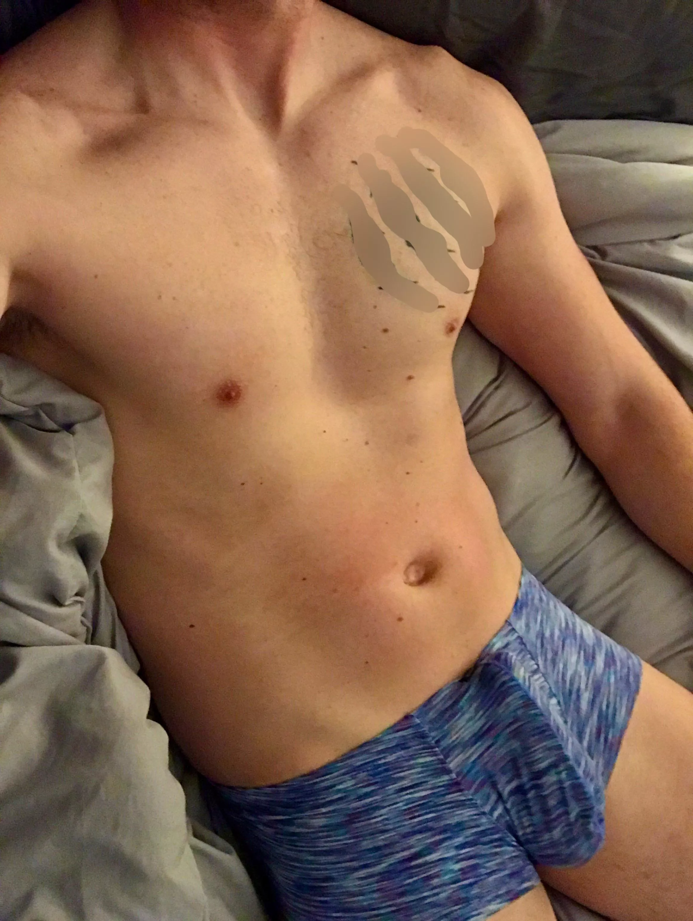 One of us is in the wrong bed posted by oliver_klosehoff