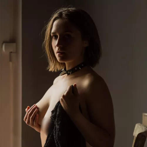 one subtle hint of obedience by KlaraFunnyOpposite