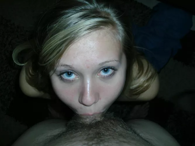 Only 18 and already a throat whore by myNSFWacct0604