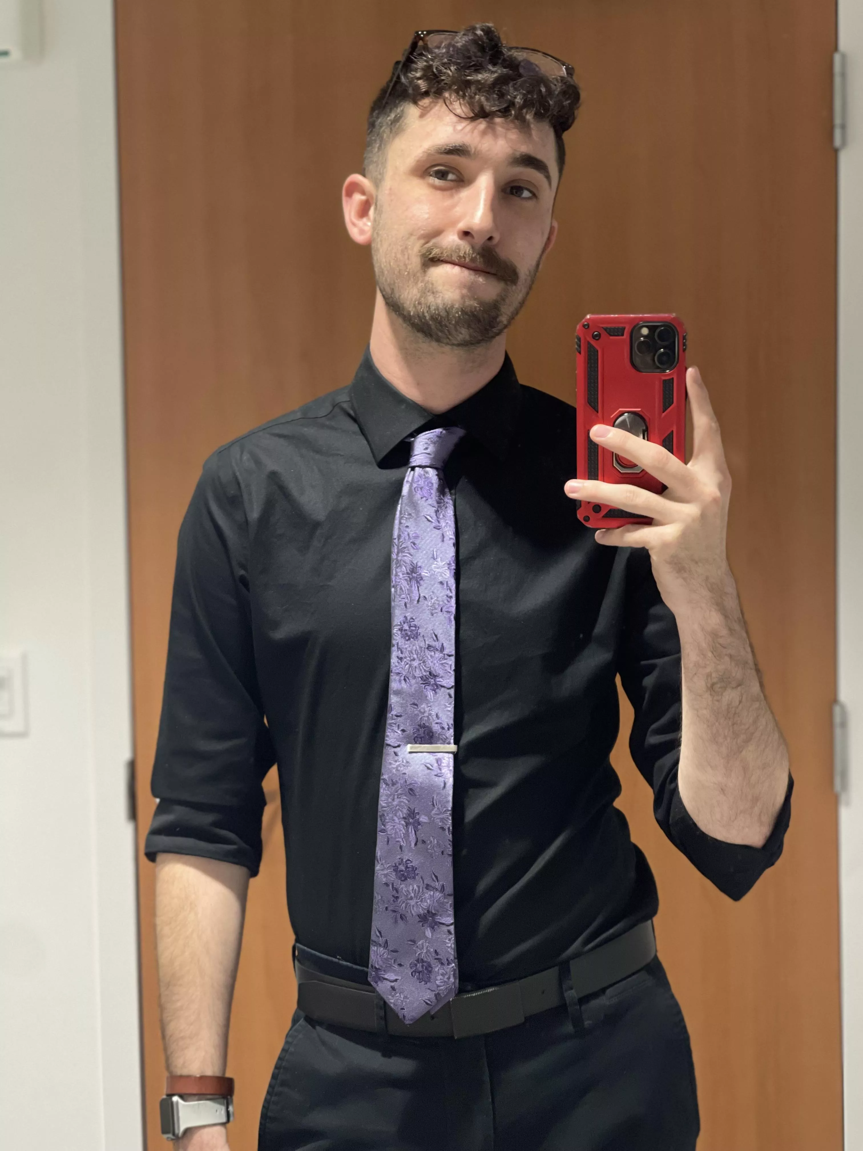 Only 4 more hours til I go home to play God Eater 3 😍 posted by UpsideDownOnly