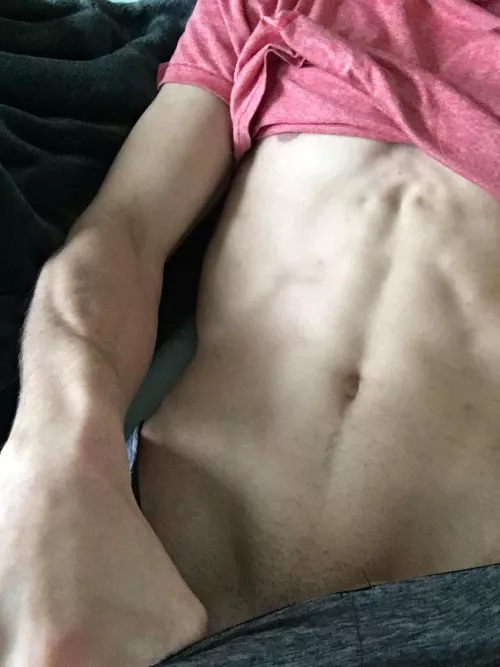 Oop. by Saltyraisins_