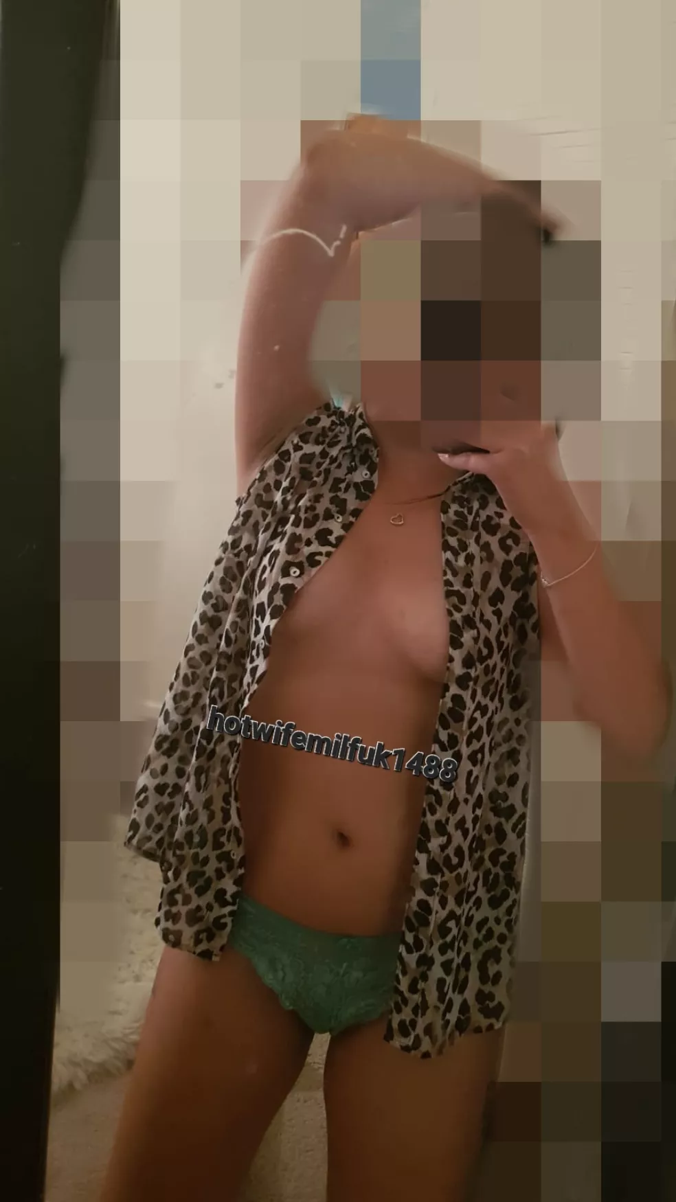 Ooppsss posted by HotwifemilfUK1488