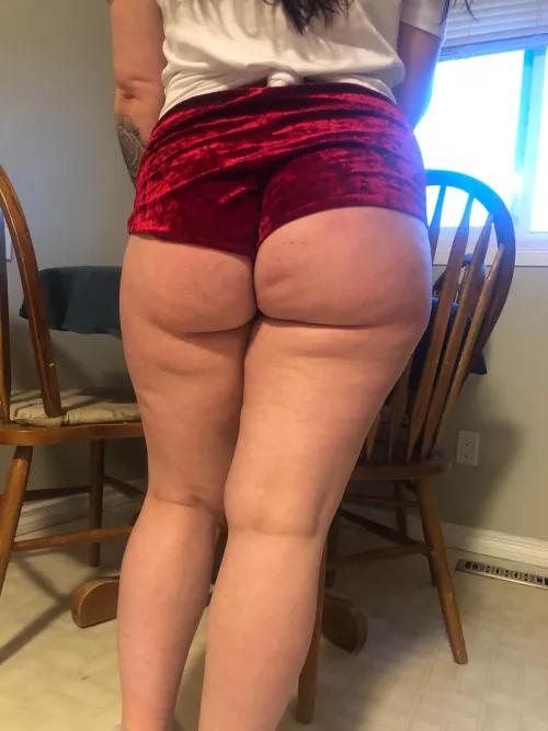 Oops, I’m getting a little Thicc ;) by ThroatLuv