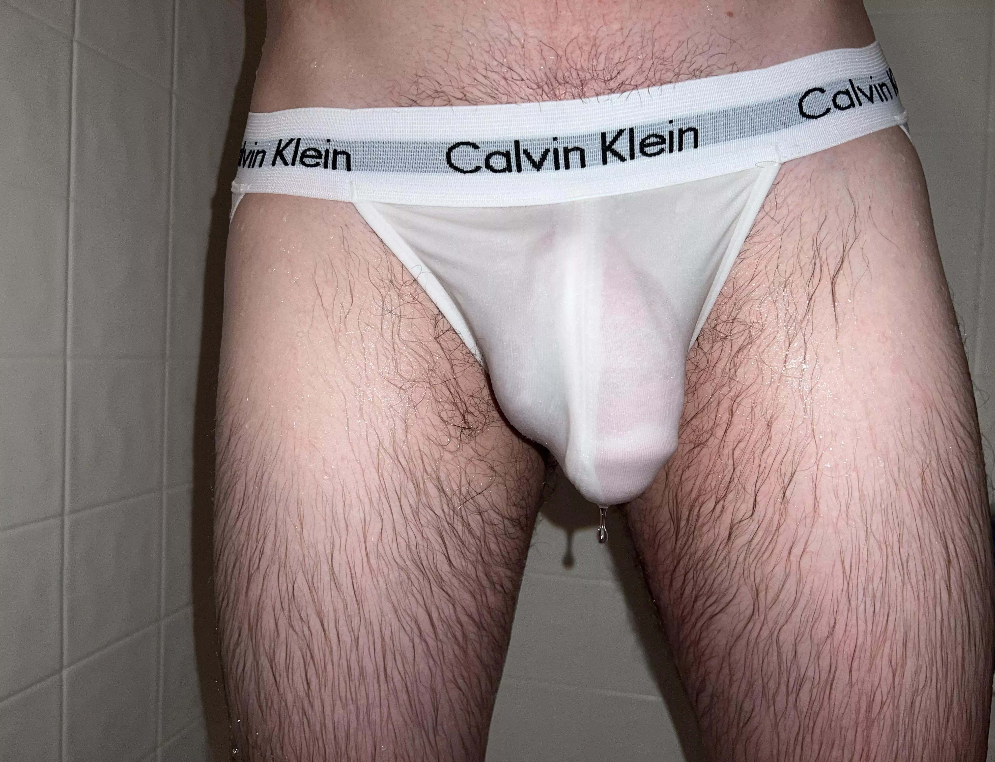 Oops I’m wet posted by atomicbi7