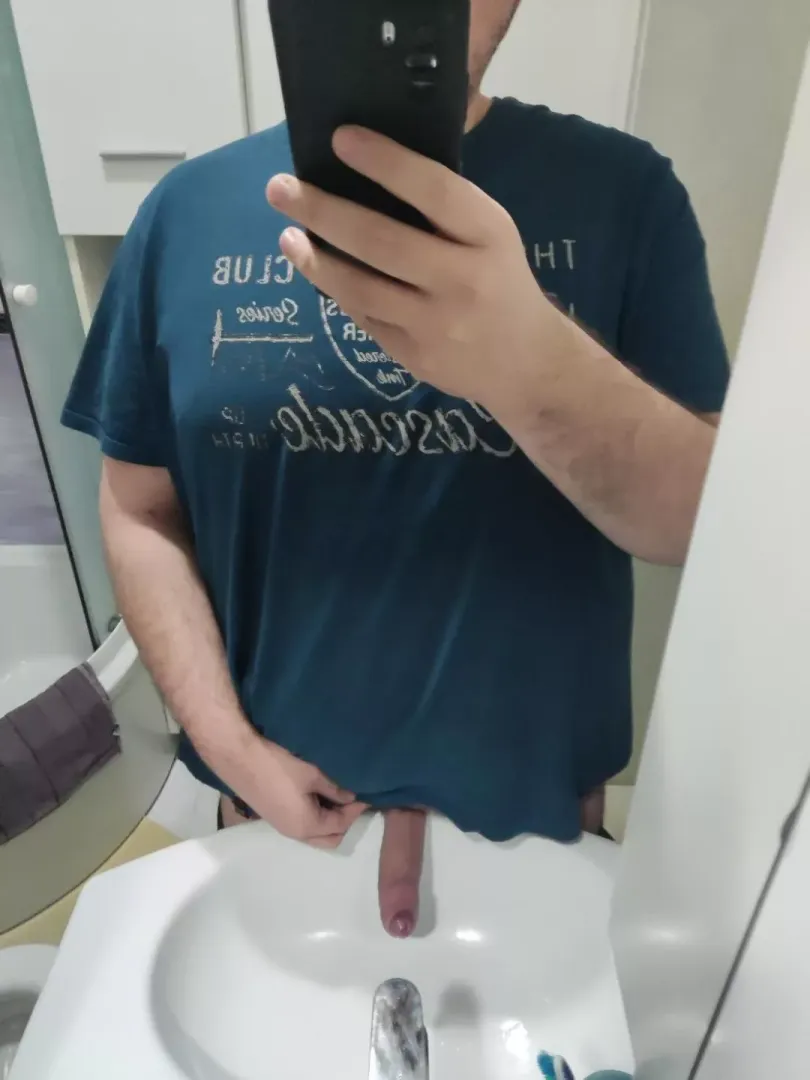 Oops, it slipped out 🍆 posted by randomdude_nsfw