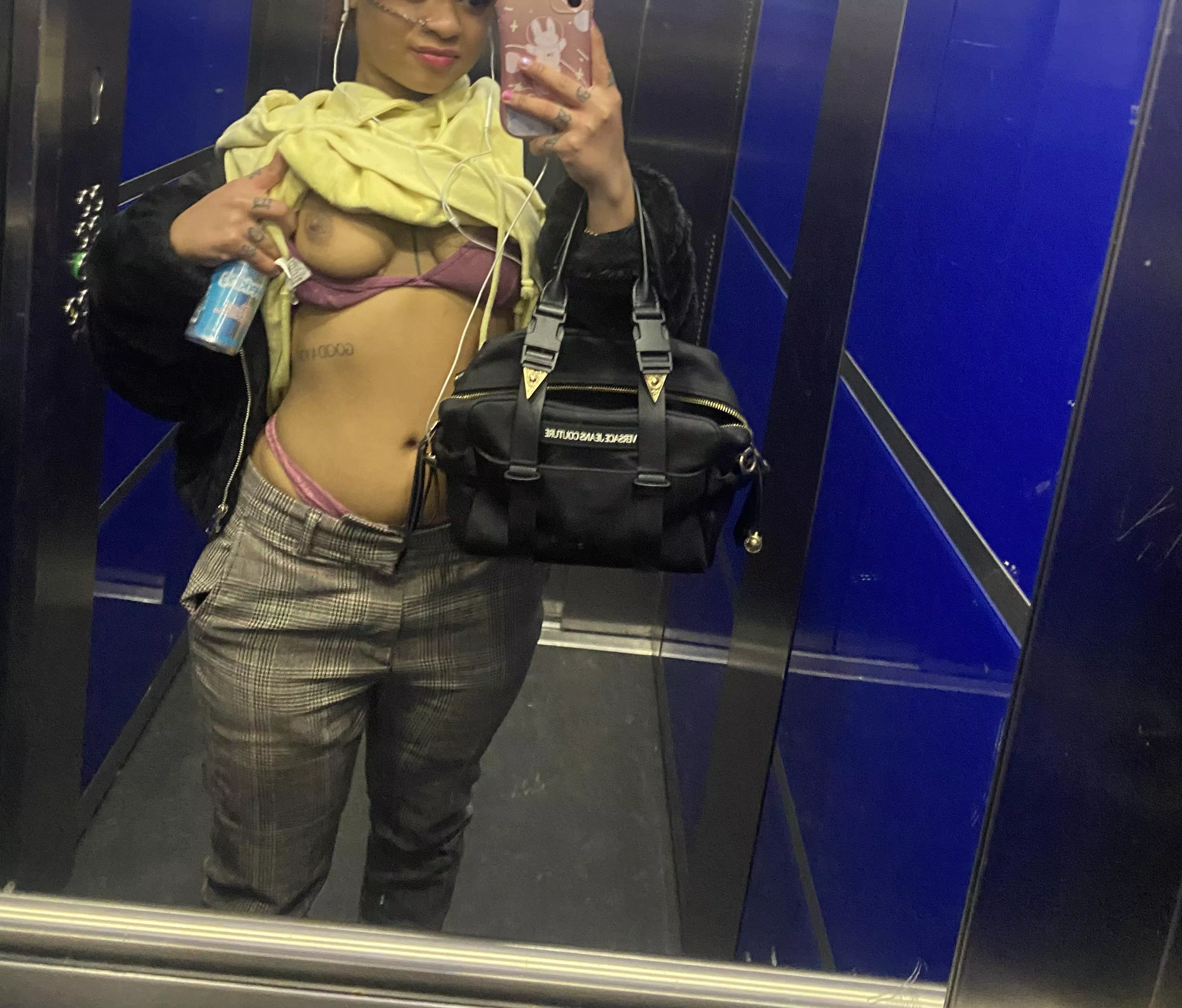 Oops my titty fell out in the elevator ! posted by -GUS___