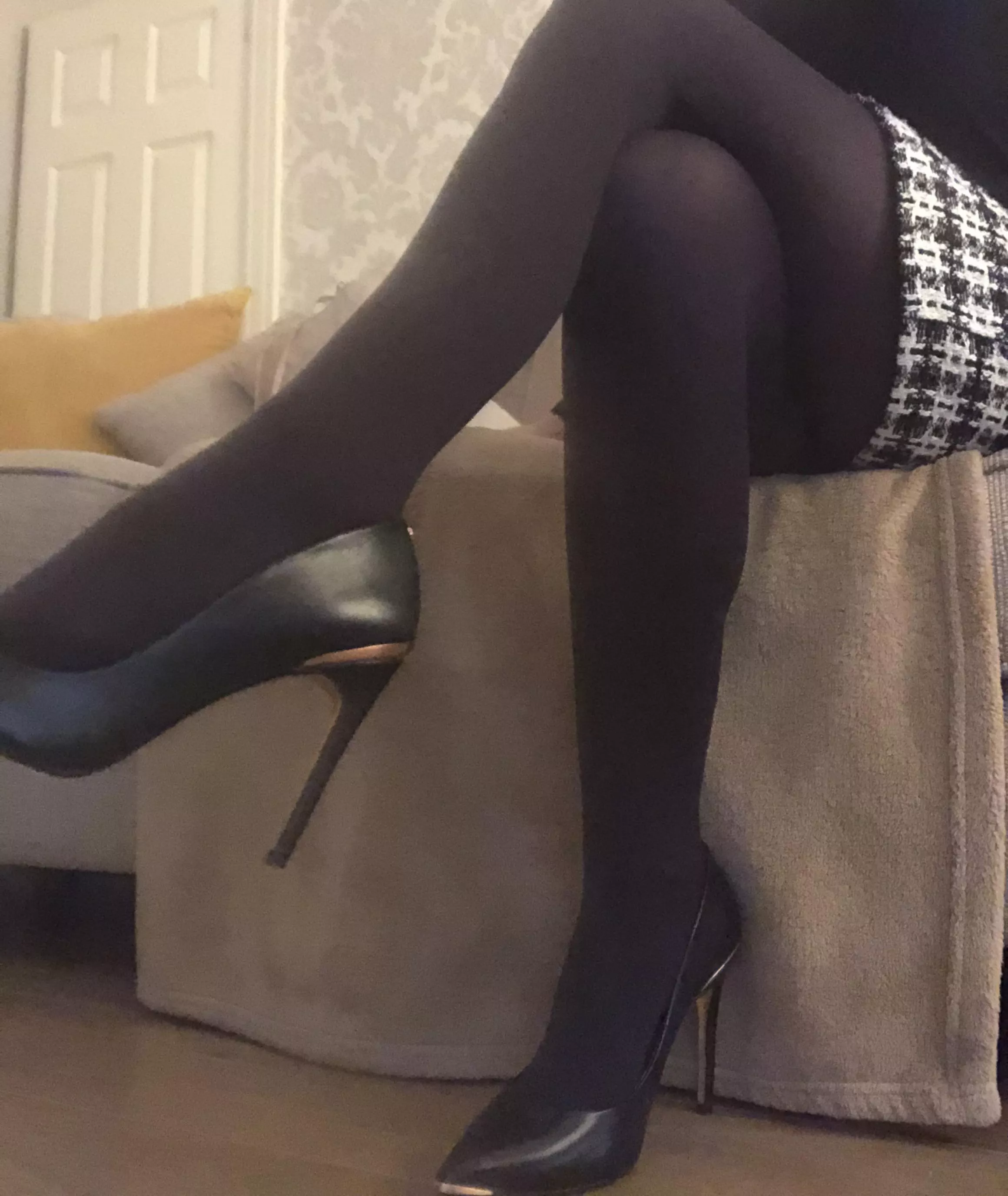 Opaque and heels posted by Misstights