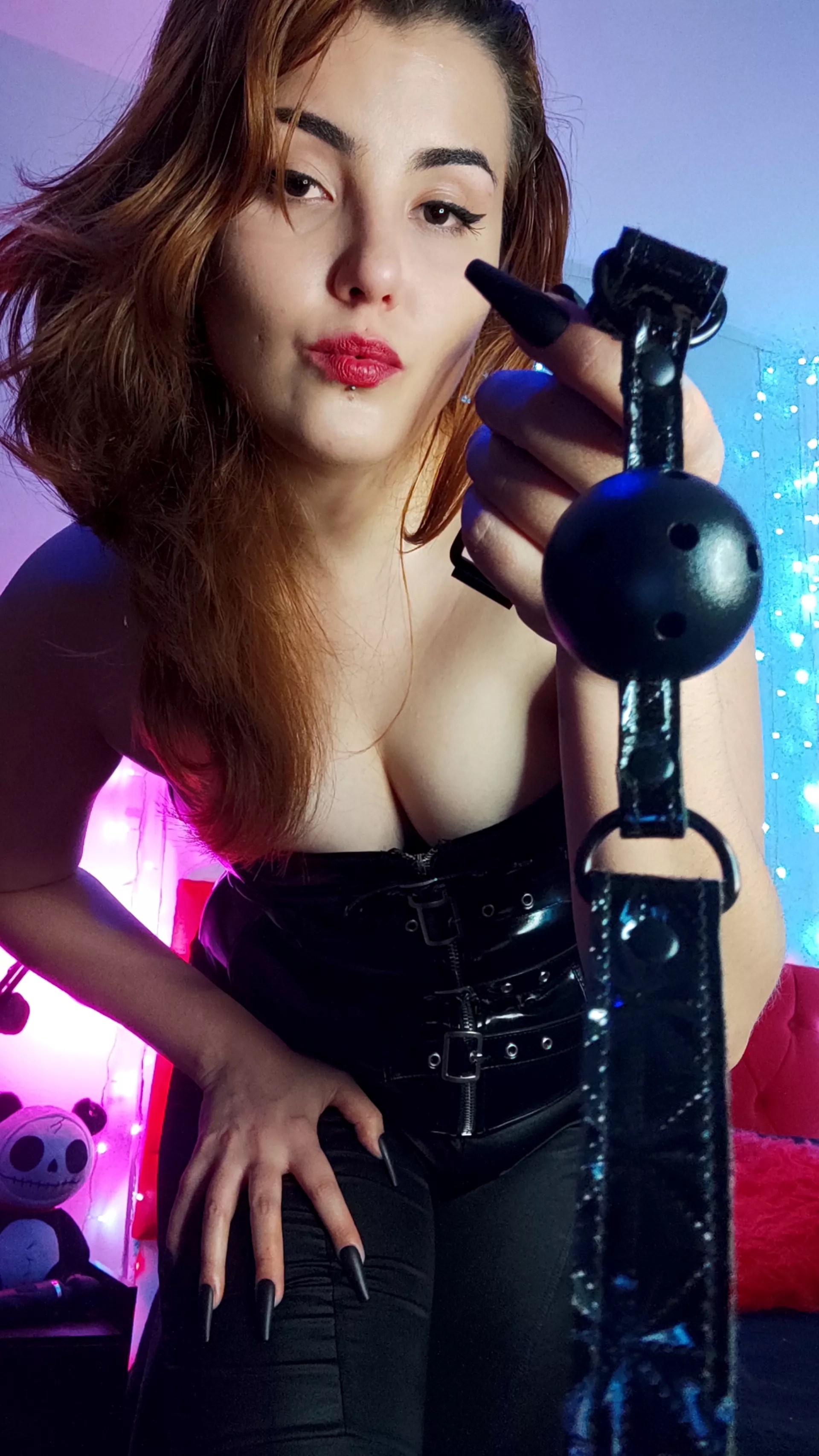 Open your mouth posted by YummyRip