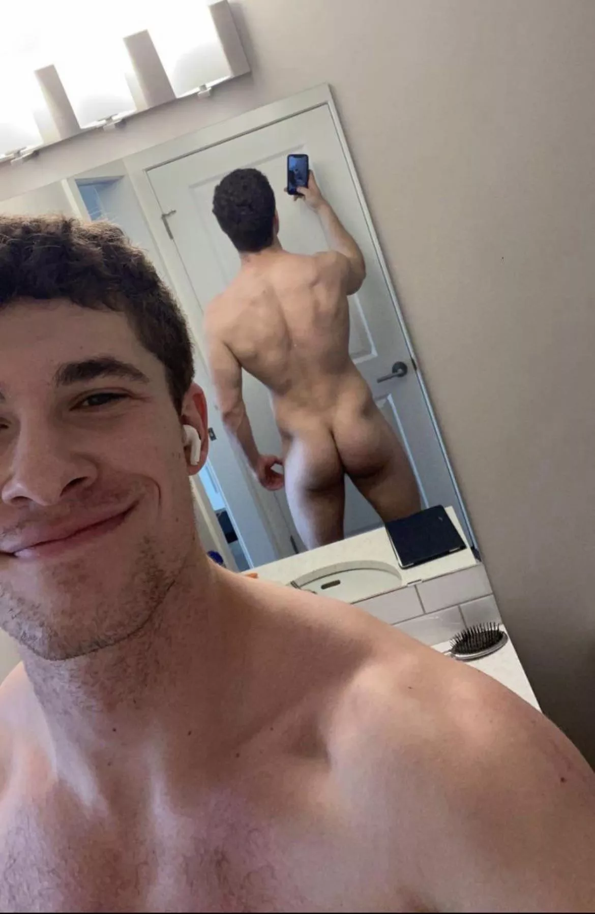 Out here double cheeked up on a Sunday afternoon posted by Jackpackage71