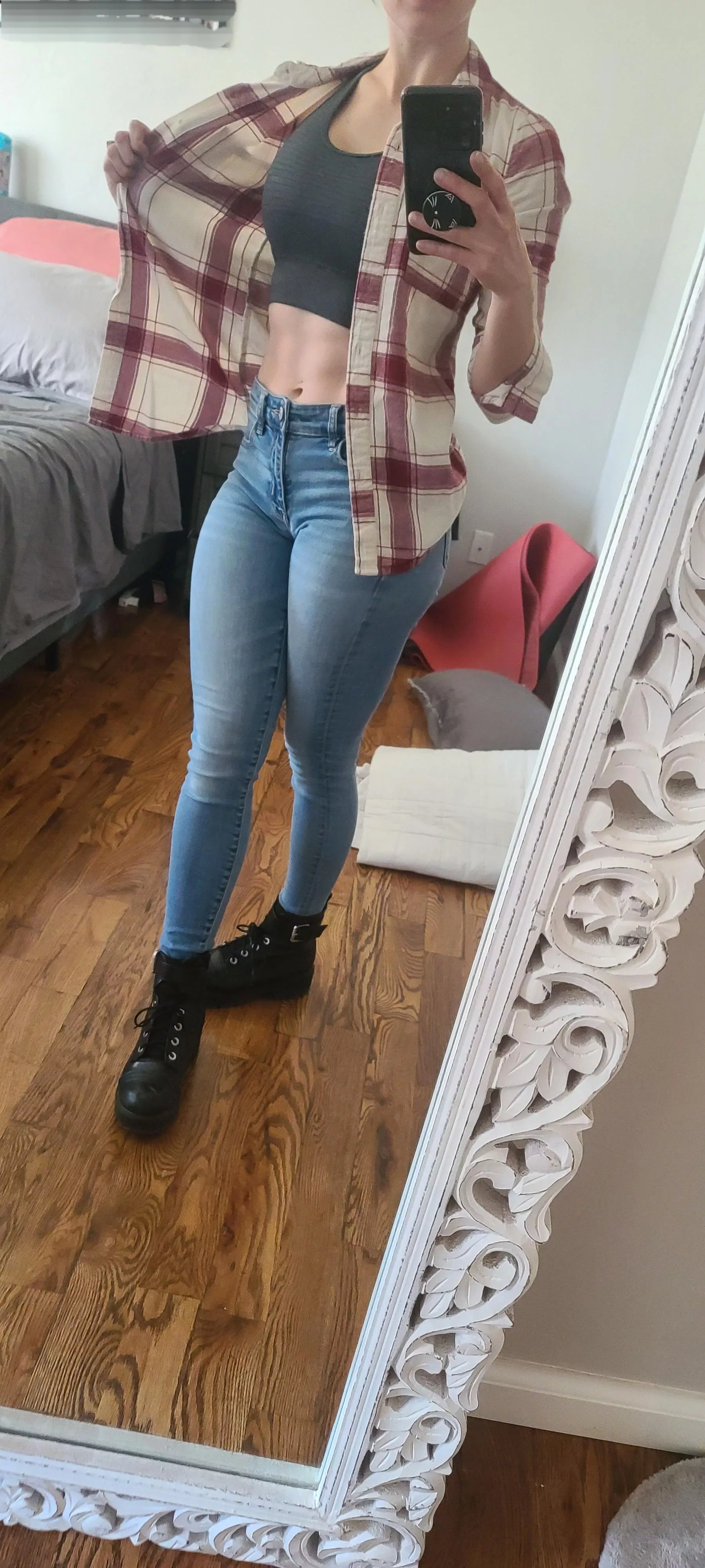 Out in the world doing hot Milf things today 😘 posted by Kacielayne74