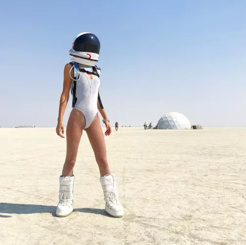 Out of this world by siimple_code