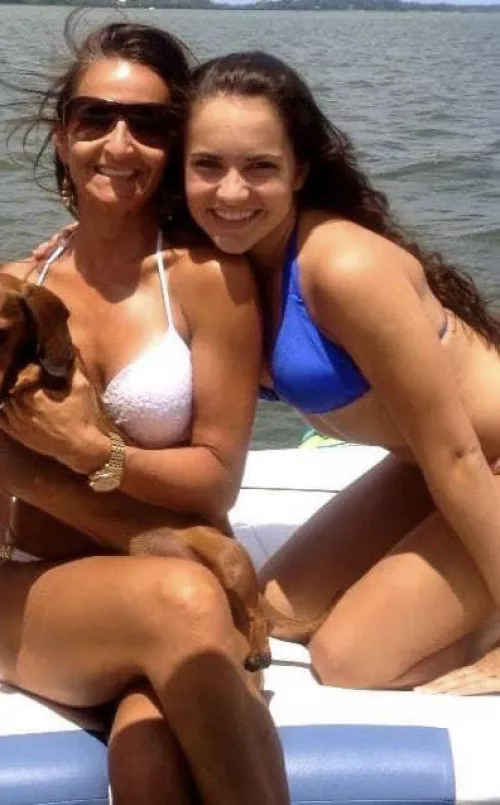 Out on the boat by xWoWUsx