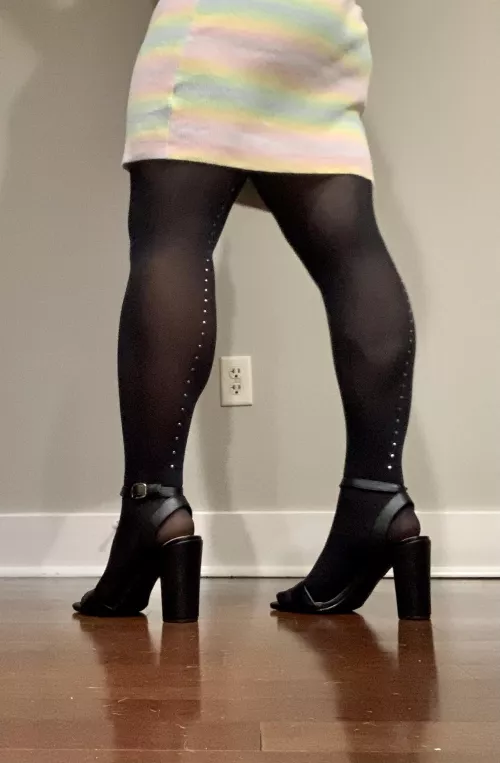 Outfit for tonight! by you_loud2