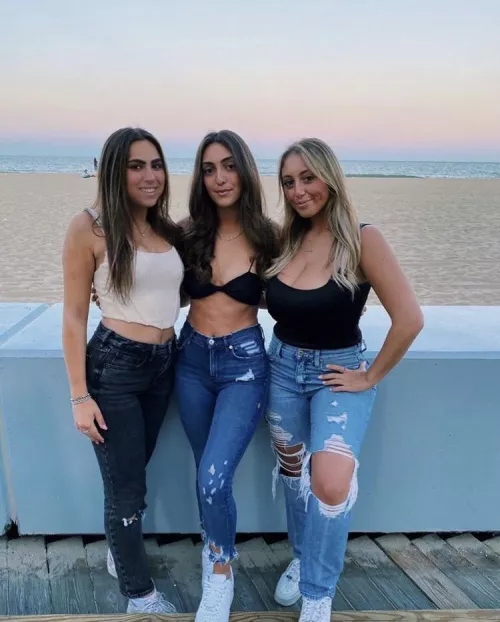 Outgunning her friends a little bit by wowzer54