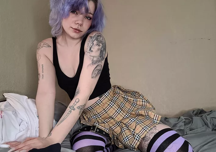 Own me and make sure I'm good <3 by your_fav_emoslut