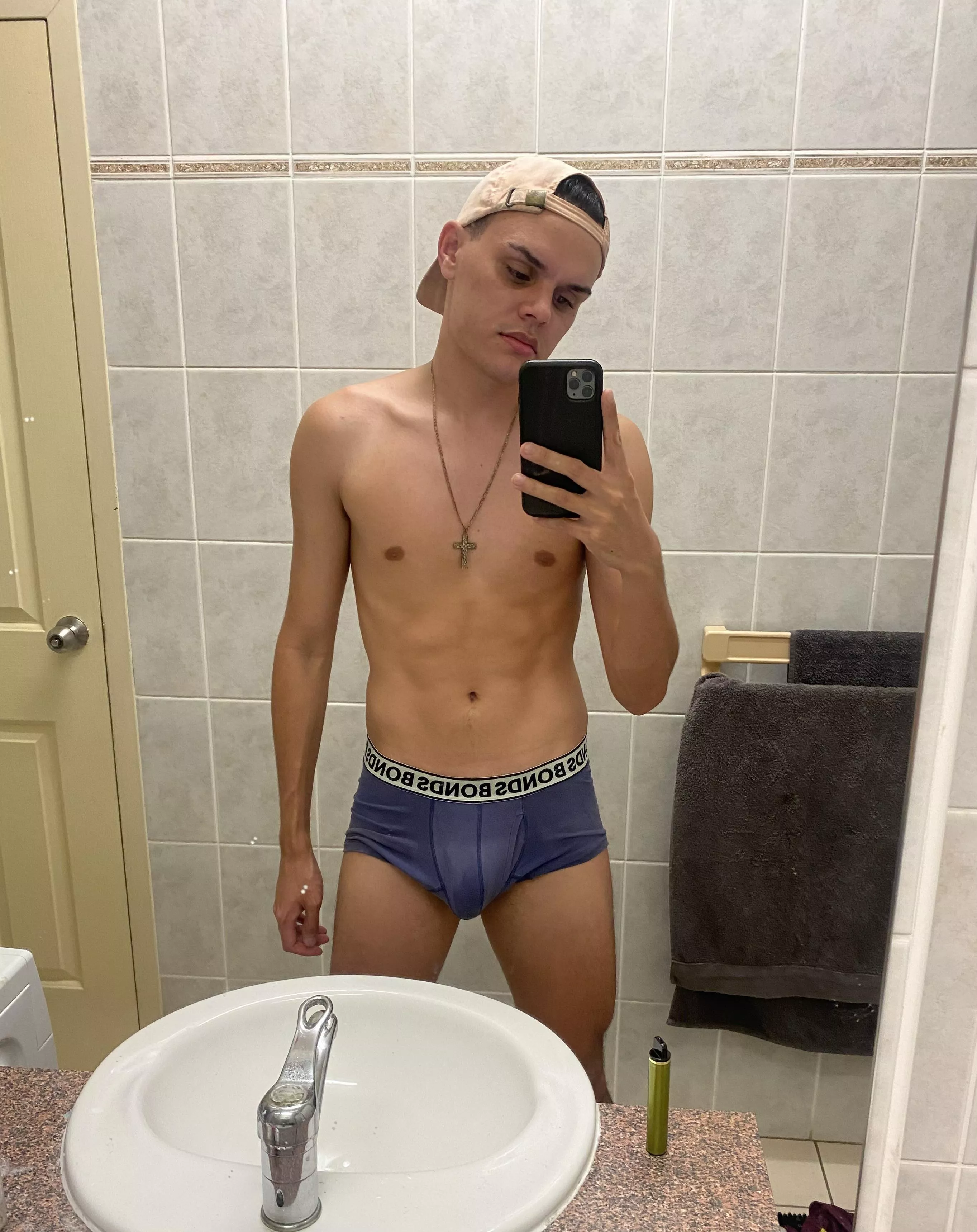 packing 7+ inches (24) posted by 97aussieboy