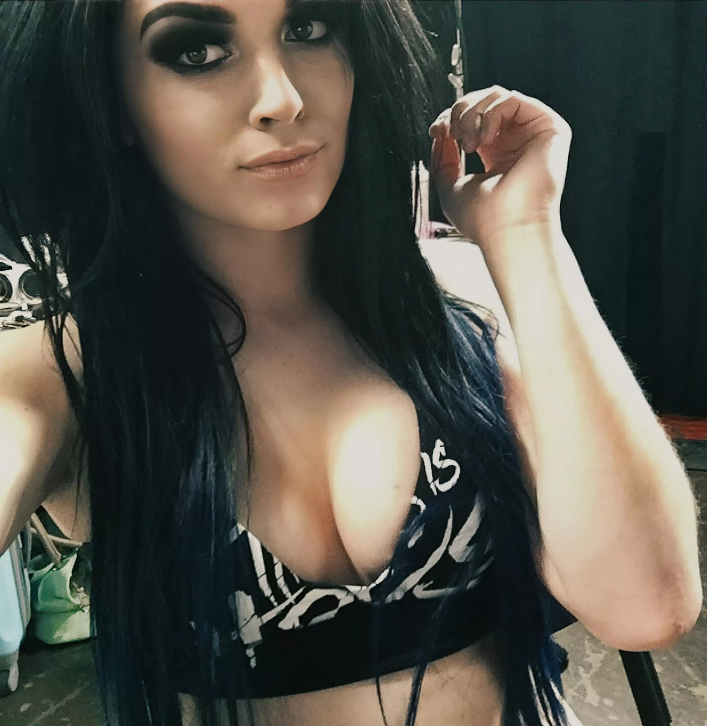 Paige posted by Larrus_Bakarian